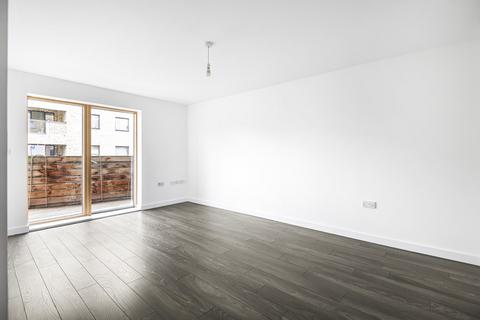 3 bedroom flat to rent, Drovers Way, Holloway