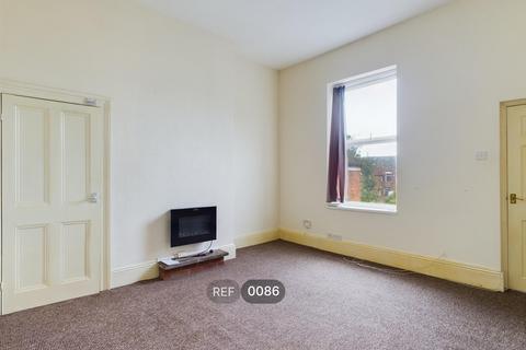 1 bedroom apartment to rent, Albany Street, HU3