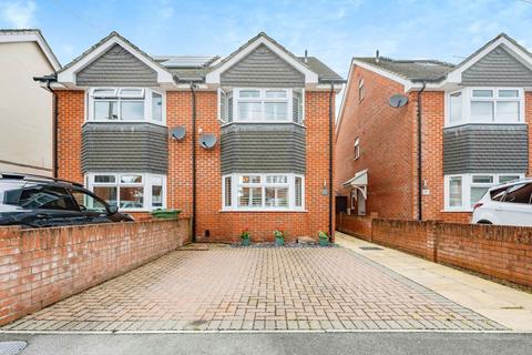 4 bedroom semi-detached house for sale, Leighton Road, Southampton SO19