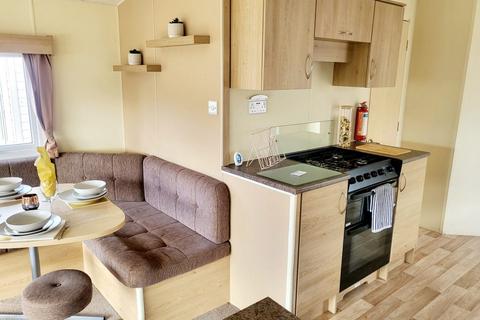 2 bedroom static caravan for sale, Suffolk Sands Holiday Park