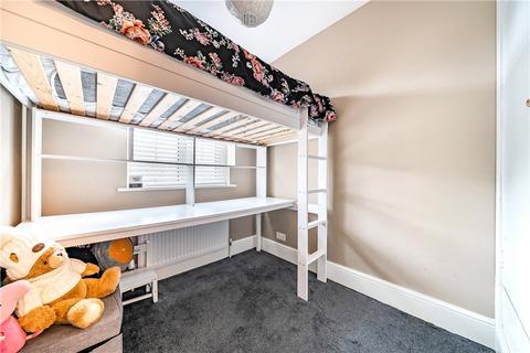 39 Bastion Road, London, SE2 0RH