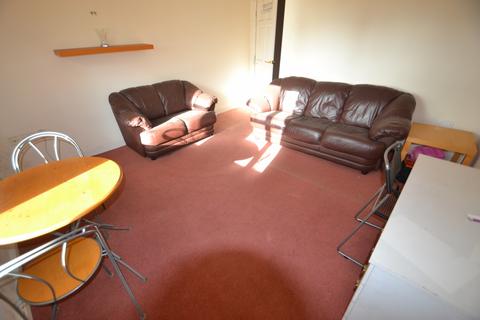 2 bedroom apartment to rent, Hudson Court, Ardwick Green North, Manchester, M12 6ER