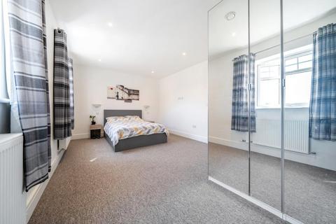 1 bedroom flat for sale, Padworth,  Reading,  RG7