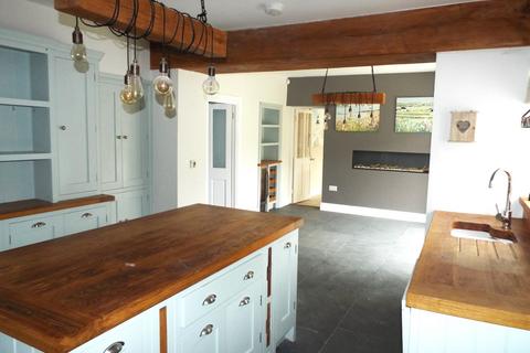 69 Pen Yr Alltwen, Alltwen, Swansea, SA8 3EA