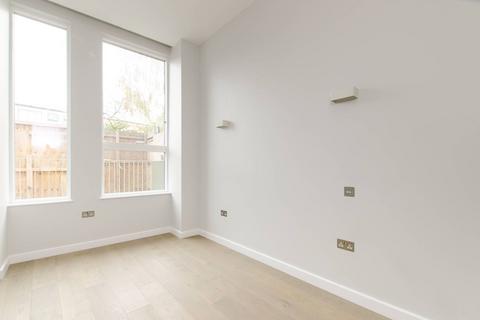 1 bedroom flat to rent, Southern Row, Ladbroke Grove, London, W10