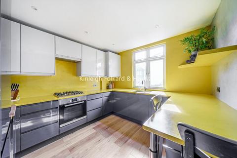 1 bedroom flat for sale, Pembroke Road, Muswell Hill