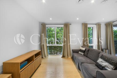 1 bedroom flat for sale, Heygate Street, Elephant & Castle, London, SE17