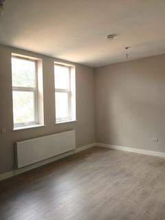 2 bedroom flat to rent, Goschen Street, Gateshead NE8