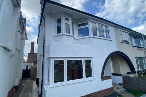 3 bedroom semi-detached house to rent, London Road, Northfleet, Gravesend, Kent, DA11 9LF