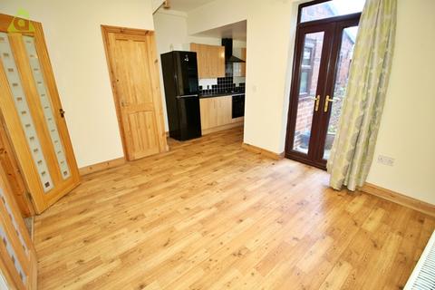 3 bedroom end of terrace house for sale, Wesley Street, Westhoughton, BL5 3ST