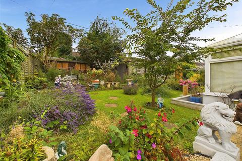57 Underhill Road, Matson, Gloucester, GL4 6HD