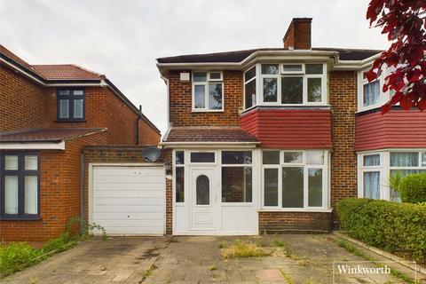 3 bedroom semi-detached house for sale, Melrose Gardens, Middlesex HA8