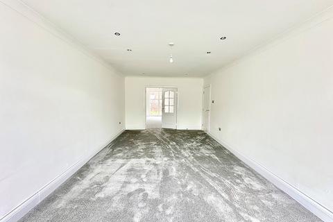 6 Acorn Close, Preston, PR1 6RB