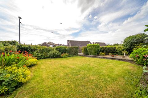 4 bedroom bungalow for sale, Osborne Gardens, Seahouses, Northumberland, NE68