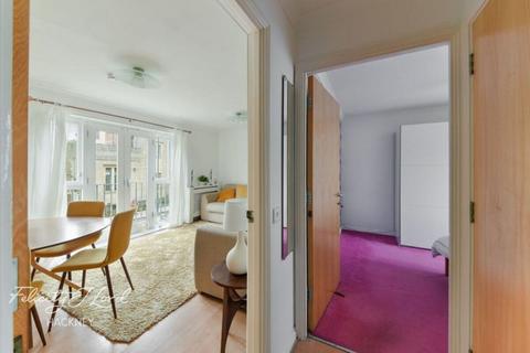 Flat 2, 45 Eastway, London, E9 5JP