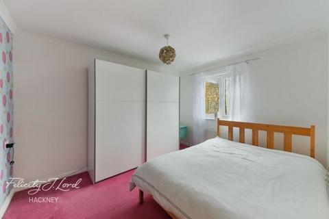 Flat 2, 45 Eastway, London, E9 5JP