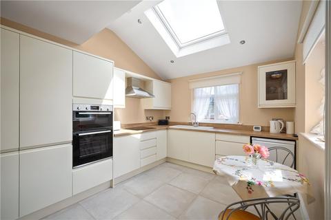 3 bedroom semi-detached house for sale, Bilton Grove Avenue, Harrogate