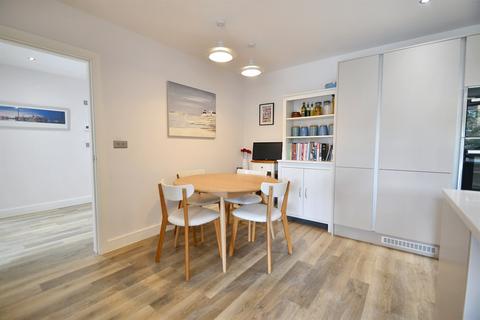 3 bedroom flat for sale, Branksome Park