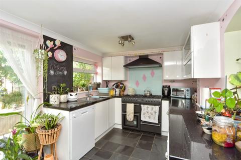 3 bedroom terraced house for sale, Valley Road, Gillingham, Kent