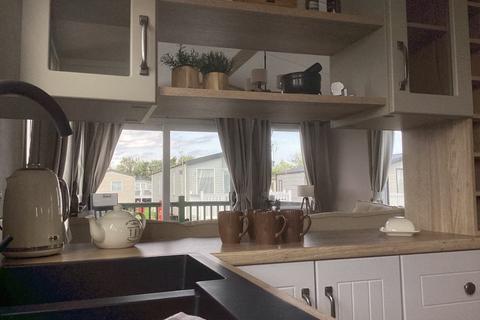 2 bedroom static caravan for sale, Amble Links Holiday Park