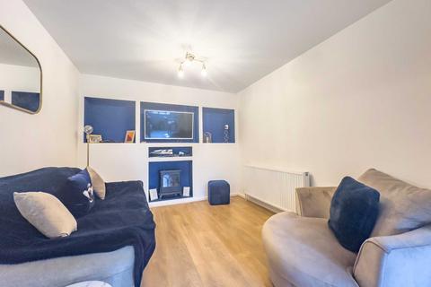 3 bedroom end of terrace house for sale, Brownhill Road, Batley