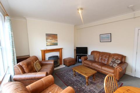 3 bedroom flat to rent, Gorgie Road, Gorgie, Edinburgh, EH11