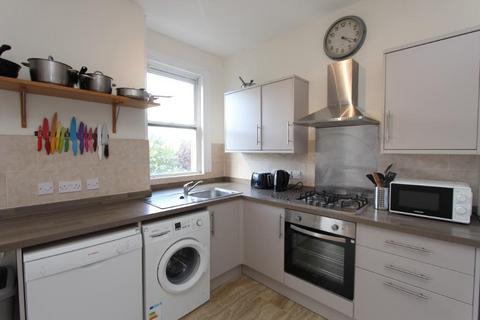 3 bedroom flat to rent, Gorgie Road, Gorgie, Edinburgh, EH11