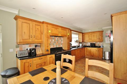 4 bedroom detached house for sale, Curbridge Road, Witney, OX28