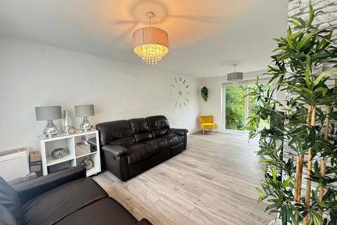 4 bedroom end of terrace house for sale, Swifts Lane, Bootle, L30 2RE
