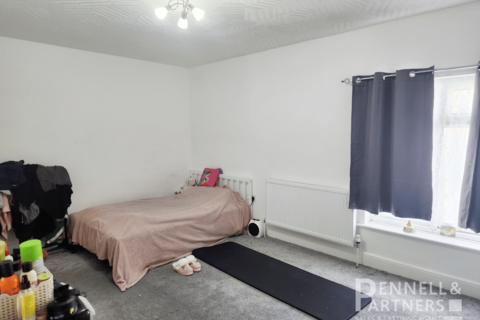 3 bedroom terraced house for sale, Silver Street, Peterborough PE2