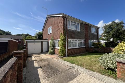 3 bedroom house to rent, Southernwood Rise, Folkestone, CT20