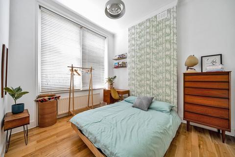 2 bedroom flat for sale, Palace Road, Tulse Hill