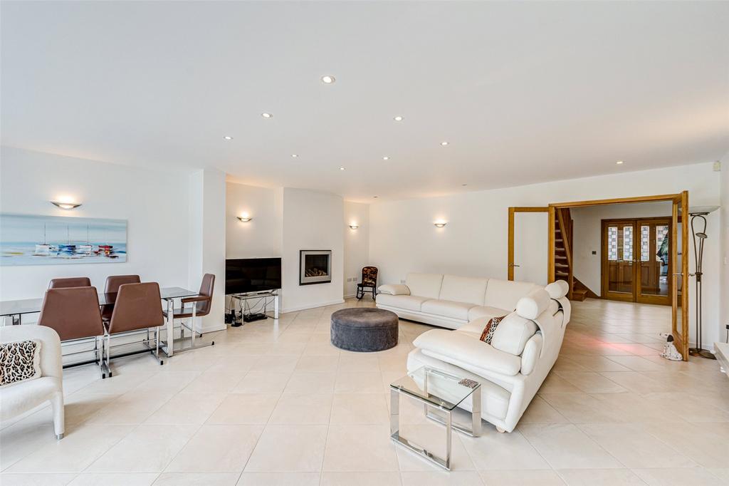 Picture No. 04
