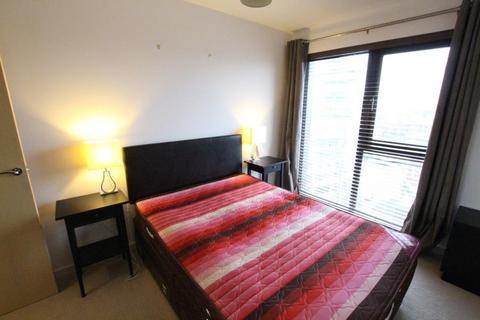 2 bedroom flat to rent, Olympian Heights, Woking GU22