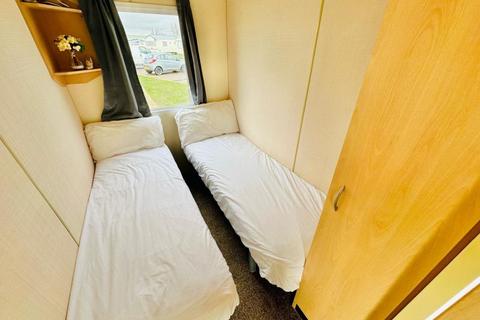 2 bedroom static caravan for sale, Seawick Holiday Park