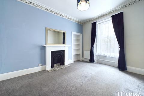 2 bedroom flat to rent, Blackwood Crescent, Newington, Edinburgh, EH9