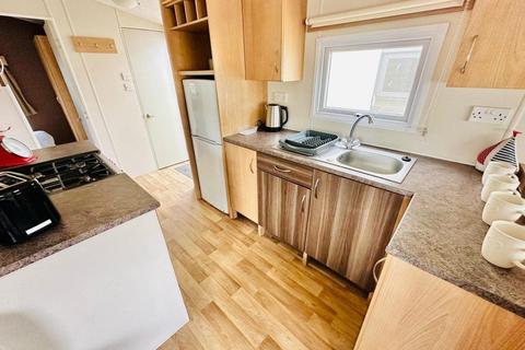 2 bedroom static caravan for sale, Seawick Holiday Park