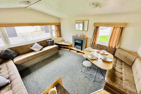 2 bedroom static caravan for sale, Seawick Holiday Park