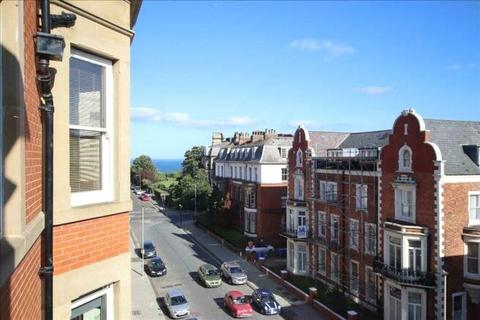 2 bedroom apartment for sale, Prince of Wales Terrace, Scarborough, North Yorkshire, YO11