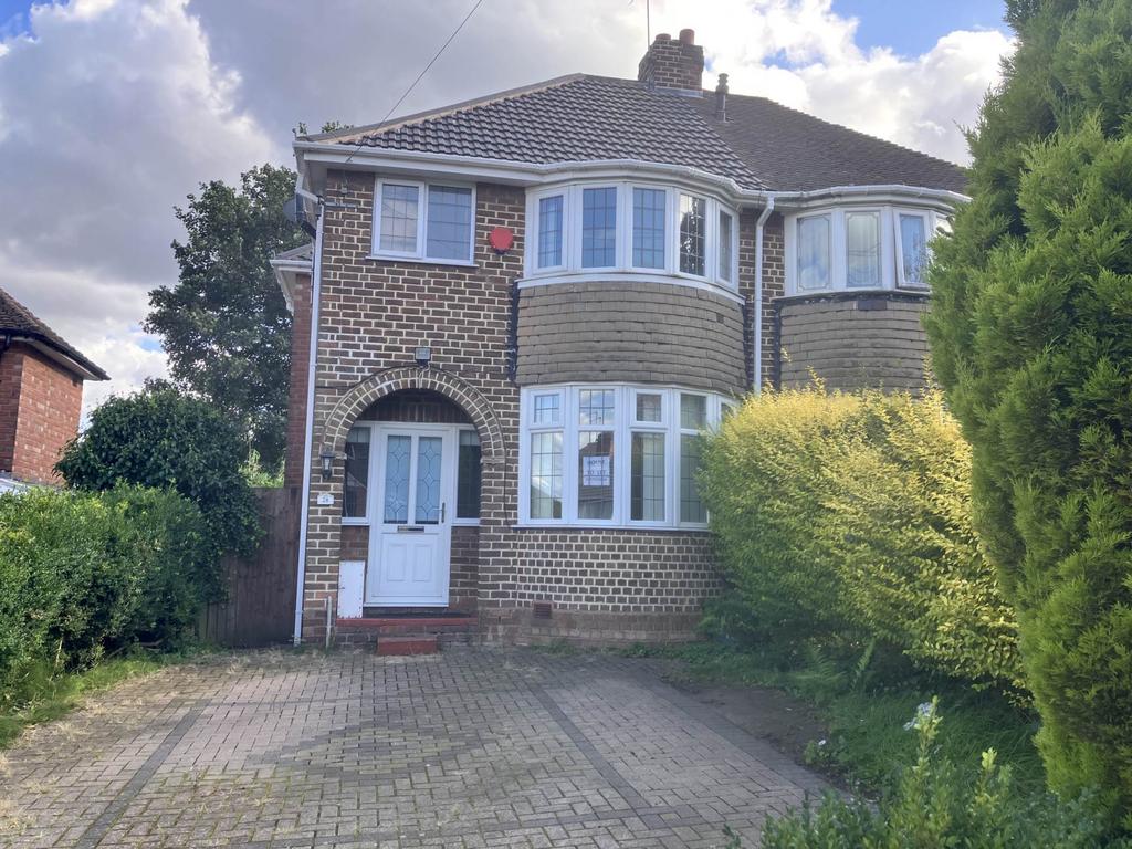 Hamstead Hall Avenue, Birmingham B20 3 bed semi-detached house - £1,150 ...