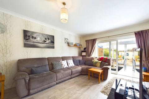 3 bedroom semi-detached house for sale, Salvington Road, Worthing BN13