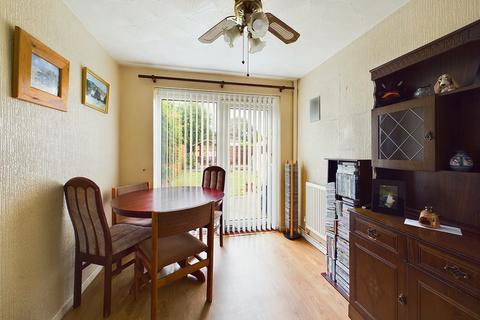 3 bedroom semi-detached house for sale, Innsworth Lane, Gloucester, Gloucestershire, GL2