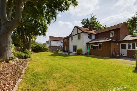 5 bedroom detached house for sale, Plantation Road, Leighton Buzzard LU7