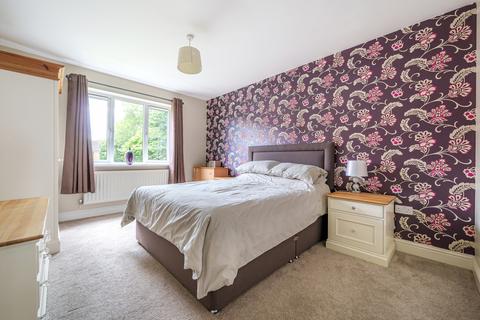 4 Admiral Close, Stapleton, Bristol, BS16 1WN