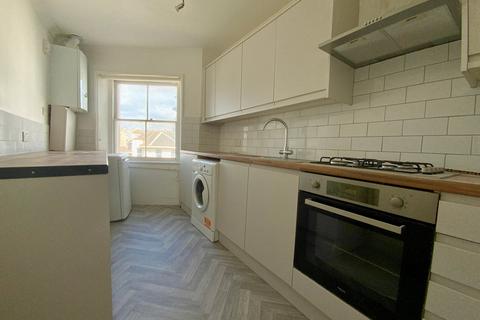 2 bedroom flat to rent, Lansdowne Place, Hove, BN3