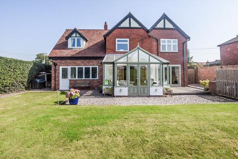 4 bedroom detached house for sale, Stanthorne Villa, Birch Lane, Stanthorne