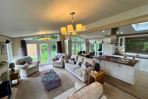 3 bedroom lodge for sale, Plas Coch Country and Leisure Retreat