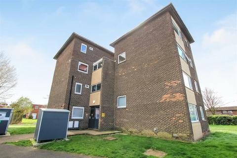 2 bedroom maisonette for sale, Hawkshead Place, Newton Aycliffe, DL5