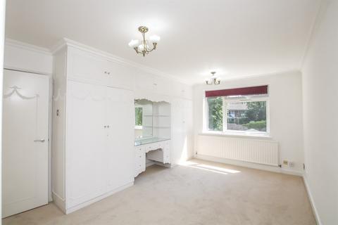 3 bedroom flat for sale, Greenacres, Hendon Lane, Finchley N3