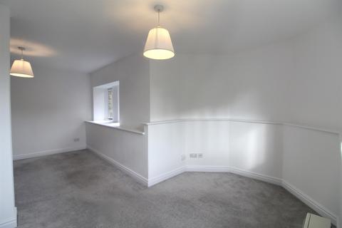 2 bedroom flat for sale, Fountain Hall, Morley, LS27